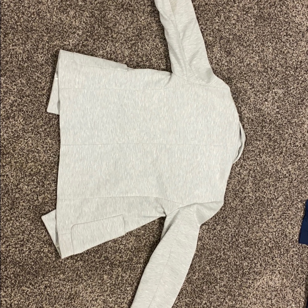 Too small - Picture 2 of 2